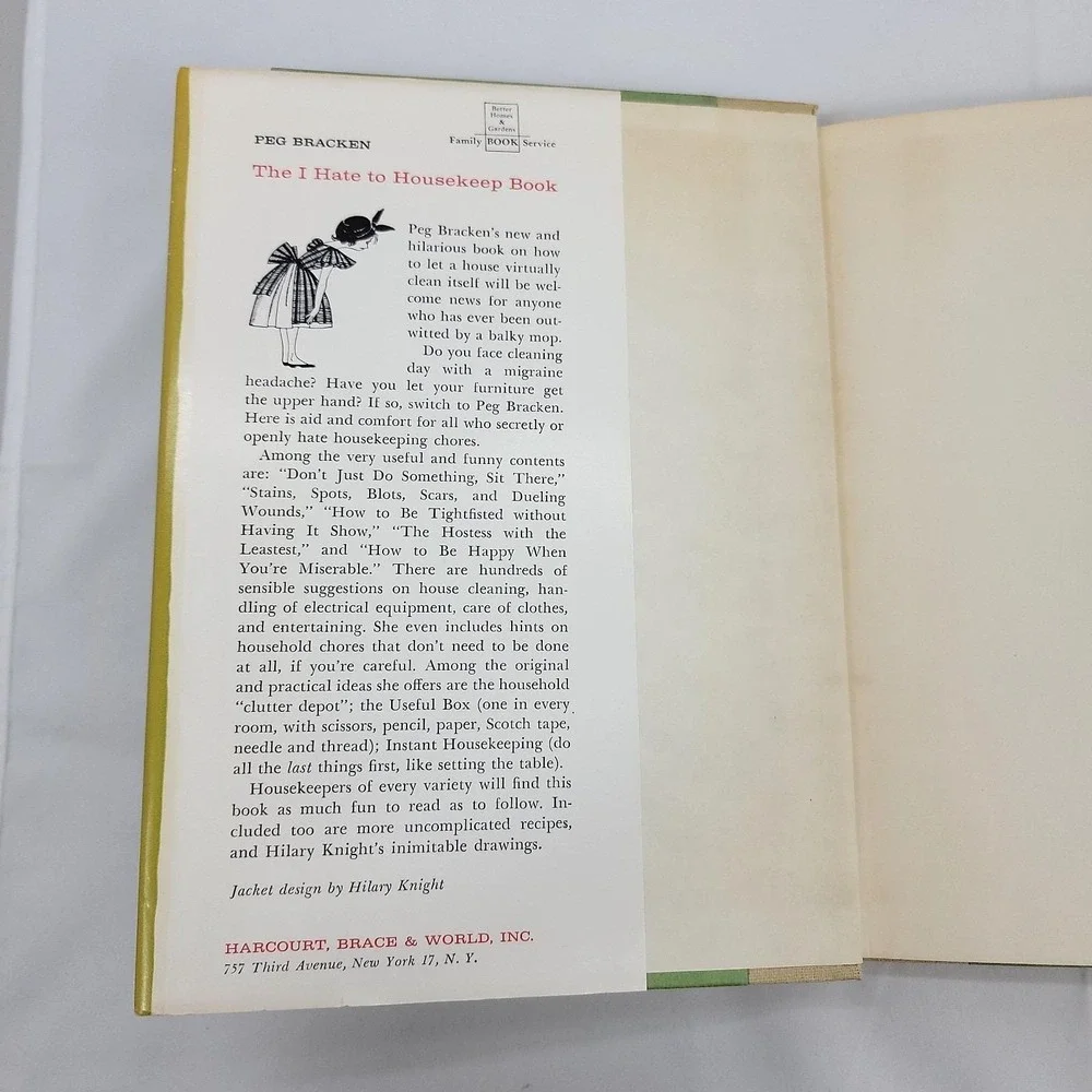 The I Hate To Housekeep Book Peg Bracken 1962 1st Ed Hardcover DJ MCM Kitsch
